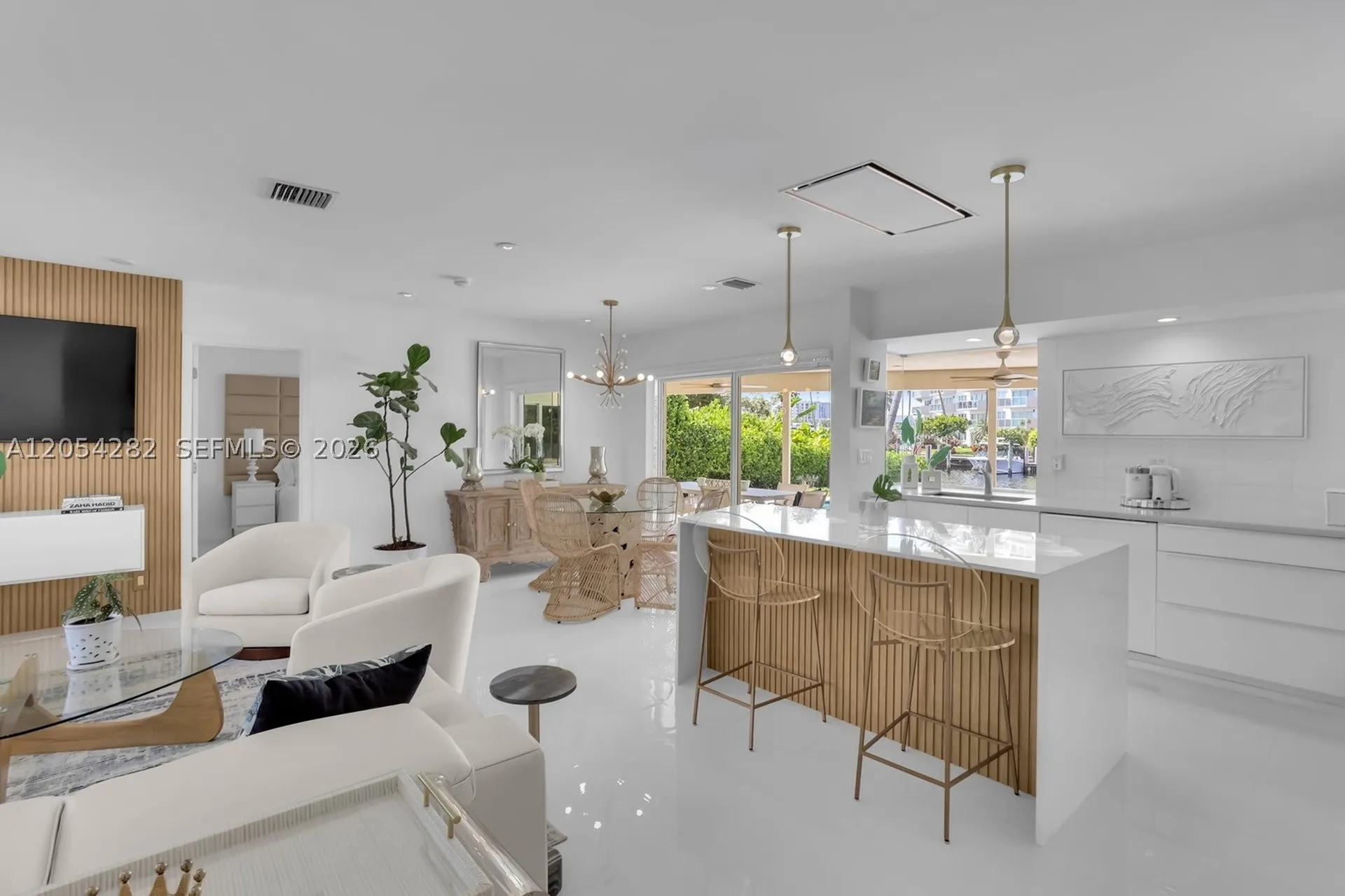 2762 NE 3rd Street Pompano Beach FL 33062