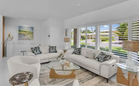 2762 NE 3rd Street Pompano Beach FL 33062
