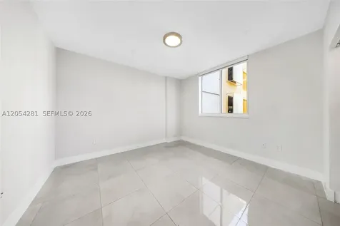 2775 NE 187th Street Aventura FL 33180