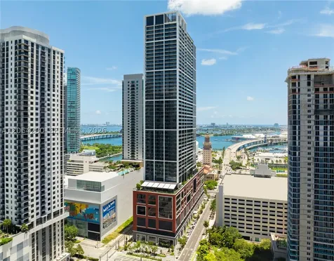159 NE 6th Street Miami FL 33132