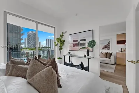 90 NE 32nd Street Miami FL 33127