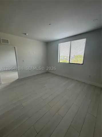 1091 E 17th Street Hialeah FL 33010