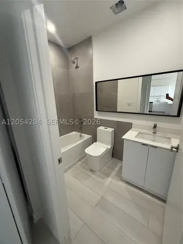 1091 E 17th Street Hialeah FL 33010