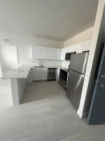 1091 E 17th Street Hialeah FL 33010
