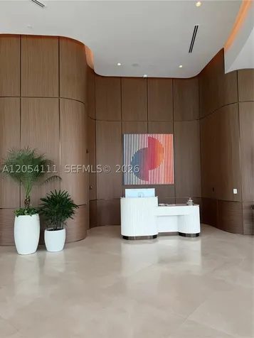 2411 Laguna Circle Miami FL 33181