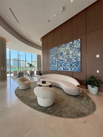 2411 Laguna Circle Miami FL 33181