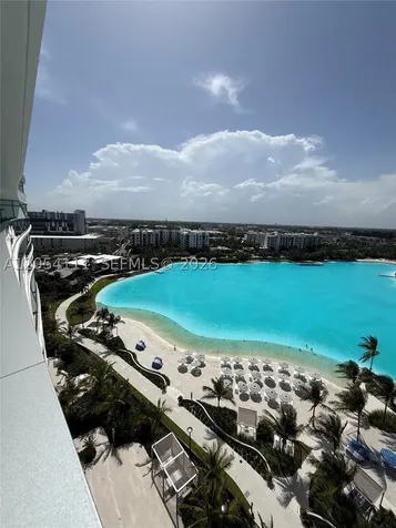 2411 Laguna Circle Miami FL 33181