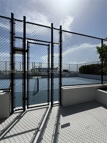 2411 Laguna Circle Miami FL 33181