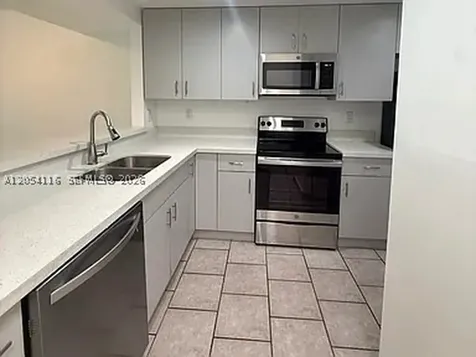 8881 Fontainebleau Boulevard Miami FL 33172
