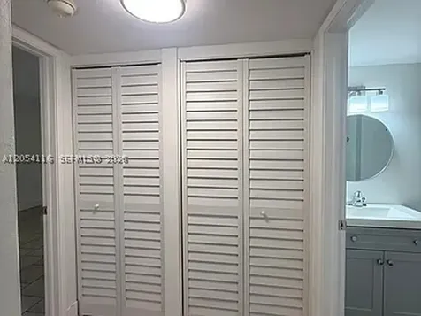 8881 Fontainebleau Boulevard Miami FL 33172