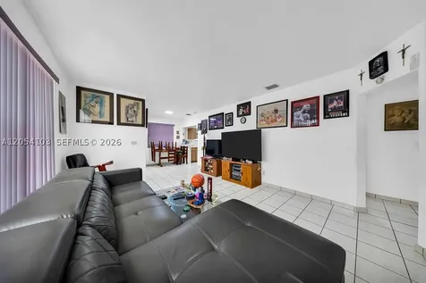 11 W 64th Street Hialeah FL 33012