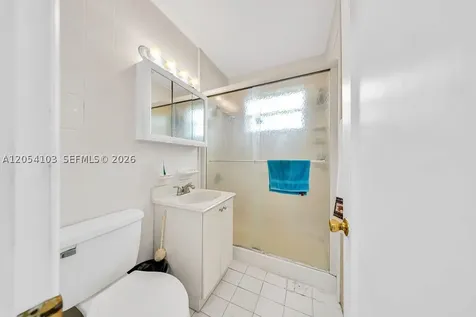 11 W 64th Street Hialeah FL 33012