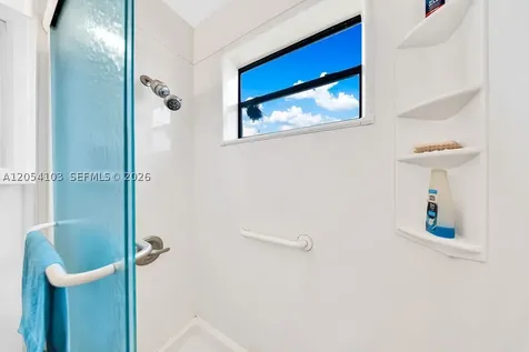 11 W 64th Street Hialeah FL 33012