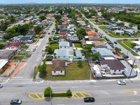 11 W 64th Street Hialeah FL 33012