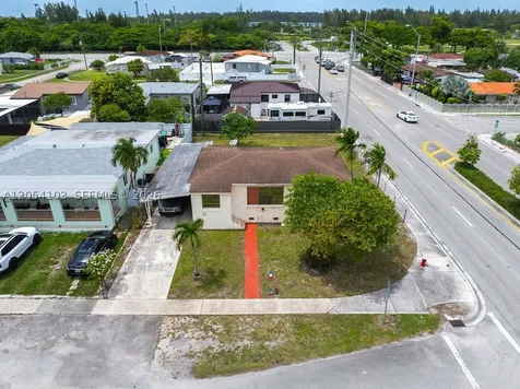 11 W 64th Street Hialeah FL 33012