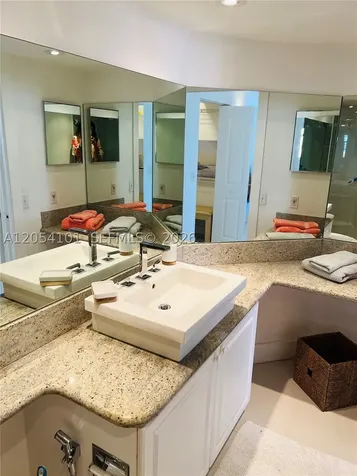 19901 E Country Club Drive Aventura FL 33180