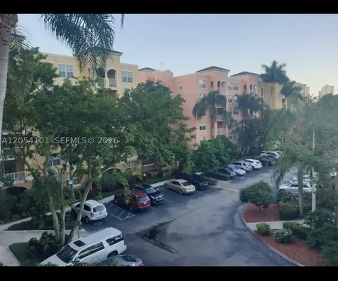 19901 E Country Club Drive Aventura FL 33180