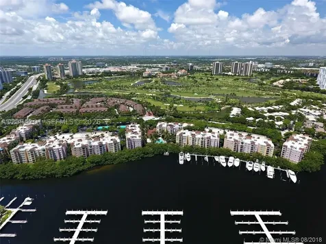 19901 E Country Club Drive Aventura FL 33180