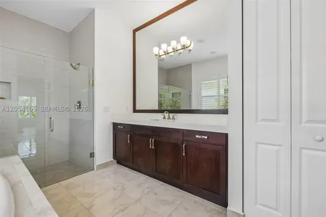 1053 SW 113th Way Pembroke Pines FL 33025