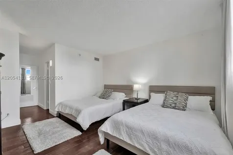 19370 Collins Avenue Sunny Isles Beach FL 33160