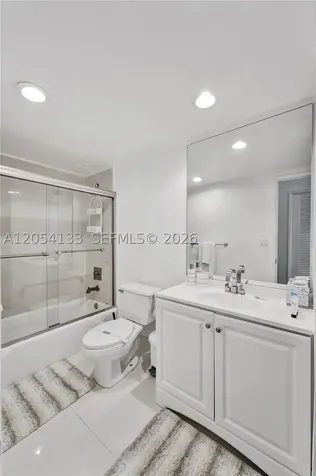 19370 Collins Avenue Sunny Isles Beach FL 33160