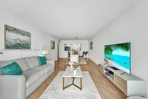 19370 Collins Avenue Sunny Isles Beach FL 33160