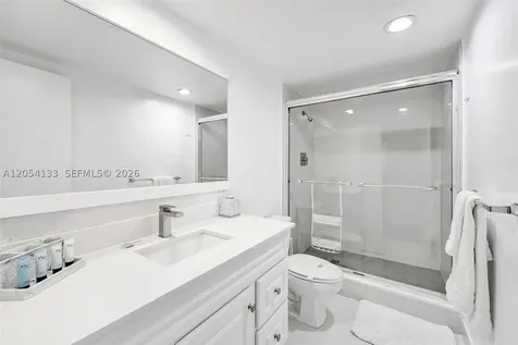 19370 Collins Avenue Sunny Isles Beach FL 33160