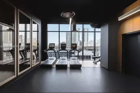 20 NE 11th Street Miami FL 33132
