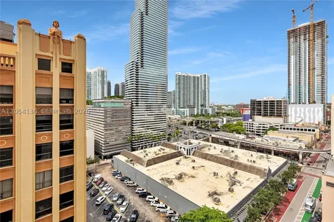 151 SE 1st Street Miami FL 33131