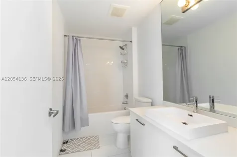 151 SE 1st Street Miami FL 33131