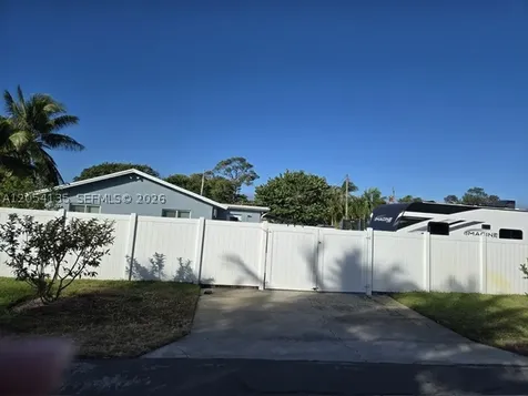 903 NW 6th Avenue Boynton Beach FL 33426