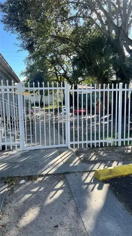 2560 Wilmington Street Opa-Locka FL 33054