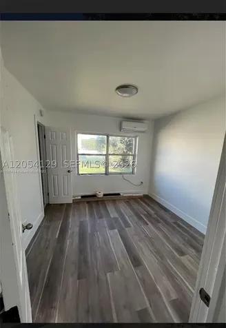 2560 Wilmington Street Opa-Locka FL 33054
