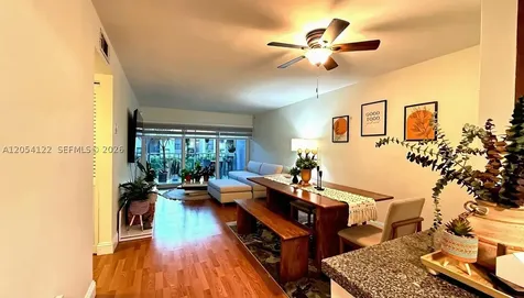 483 N Pine Island Road Plantation FL 33324