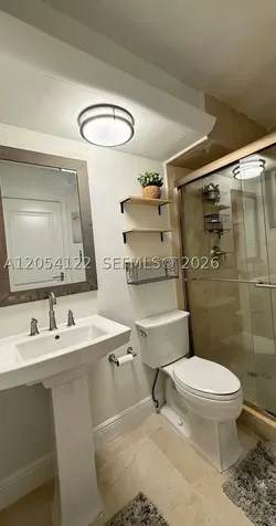 483 N Pine Island Road Plantation FL 33324
