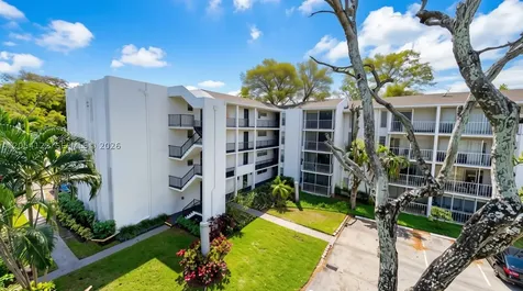 483 N Pine Island Road Plantation FL 33324