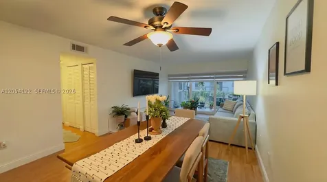 483 N Pine Island Road Plantation FL 33324