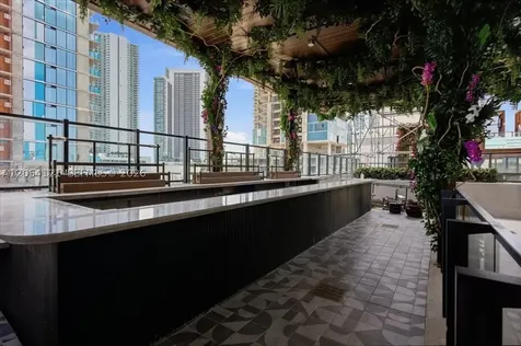 20 NE 11th Street Miami FL 33132