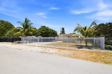 323 NW 104th Terrace Miami FL 33150