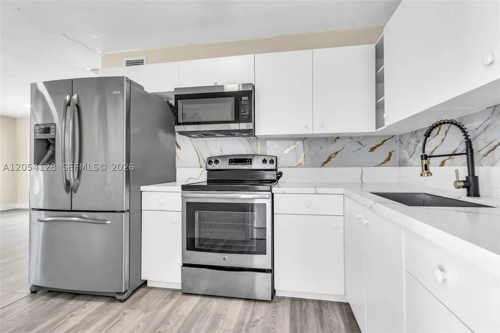 1218 NW 15th Street Fort Lauderdale FL 33311