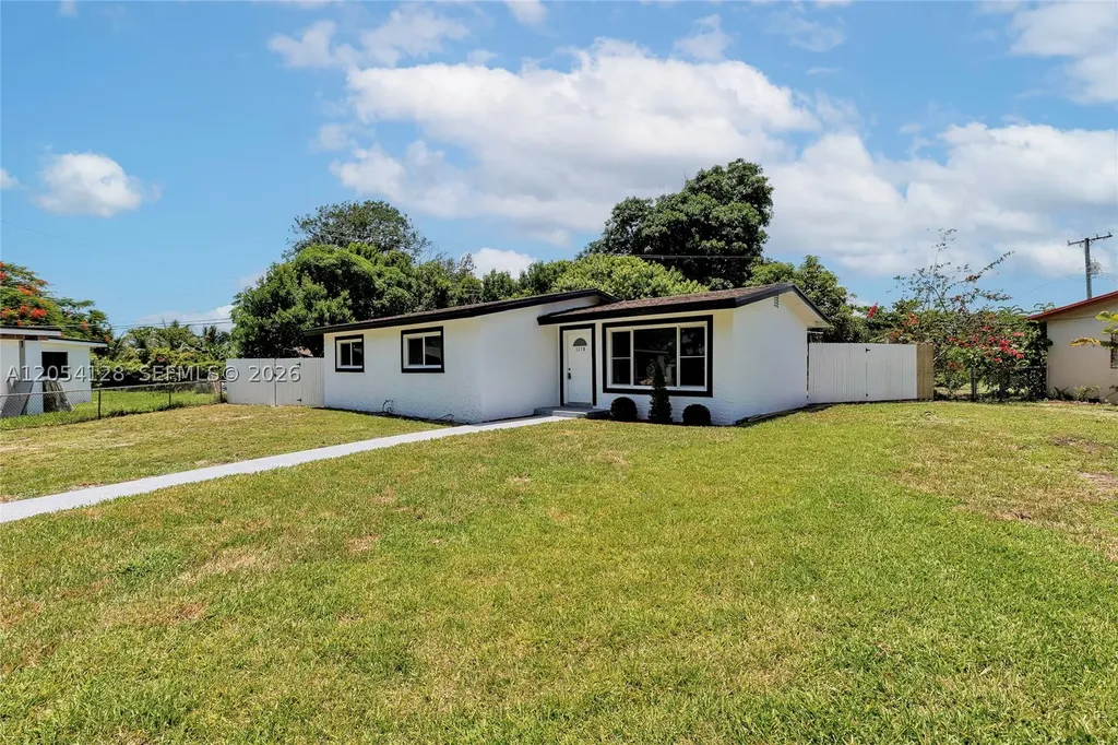 1218 NW 15th Street Fort Lauderdale FL 33311