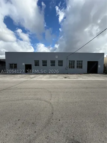 211 W 22nd Street Hialeah FL 33010