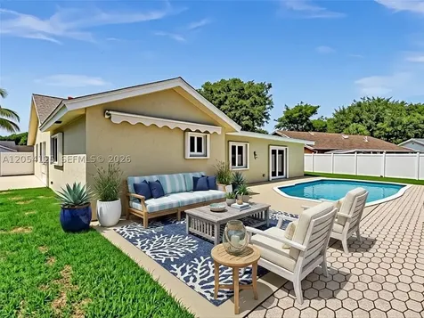 10149 S 21 Street Pembroke Pines FL 33026