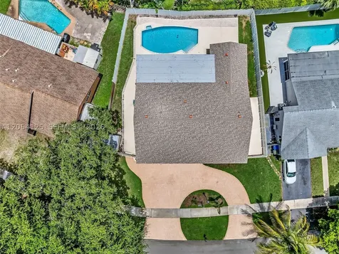 10149 S 21 Street Pembroke Pines FL 33026