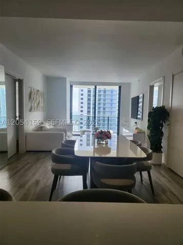 801 S Miami Avenue Miami FL 33131
