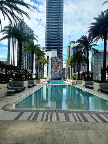 801 S Miami Avenue Miami FL 33131