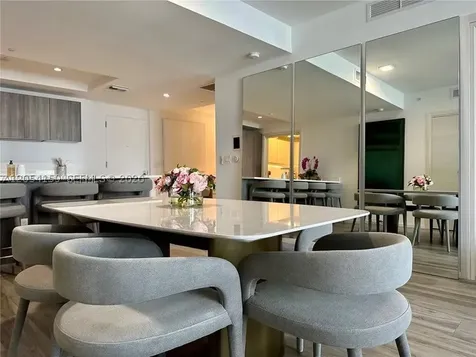 801 S Miami Avenue Miami FL 33131