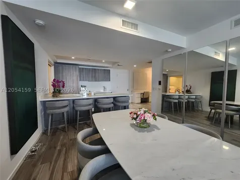 801 S Miami Avenue Miami FL 33131