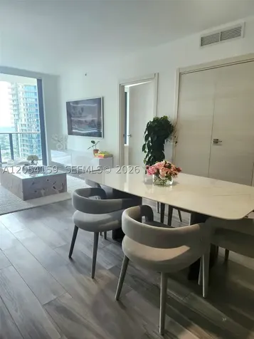 801 S Miami Avenue Miami FL 33131