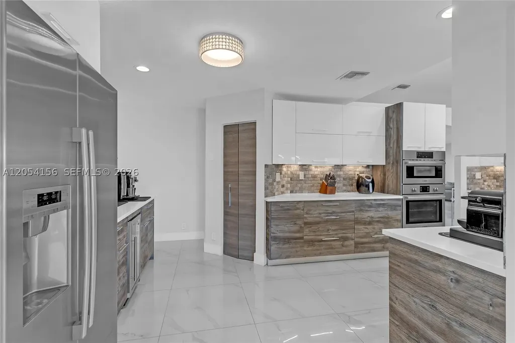 2920 NE 55th Place Fort Lauderdale FL 33308